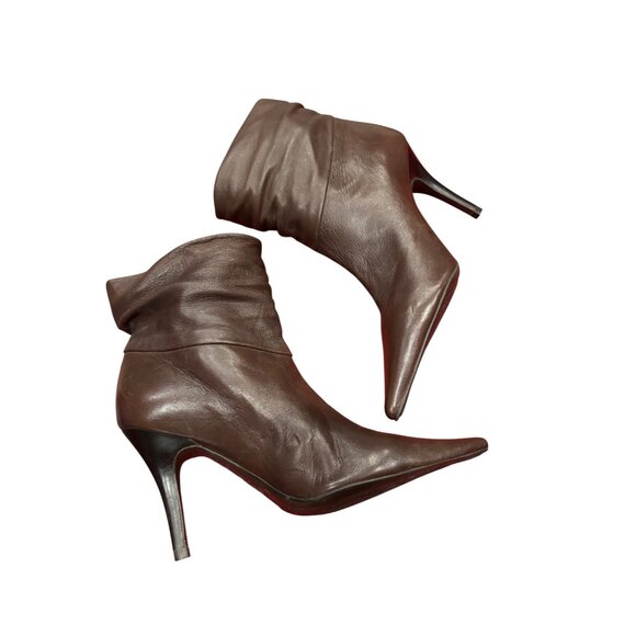 BCBGirls Brown Leather Pointed Toe Slouchy Ankle Boots Stiletto Heel Size 5.5 - Picture 3 of 8